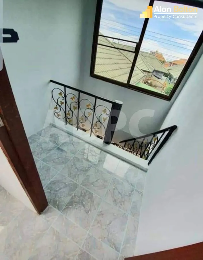 Cheap 3 Bedrooms House in Chatkaew Village East Pattaya photo 7