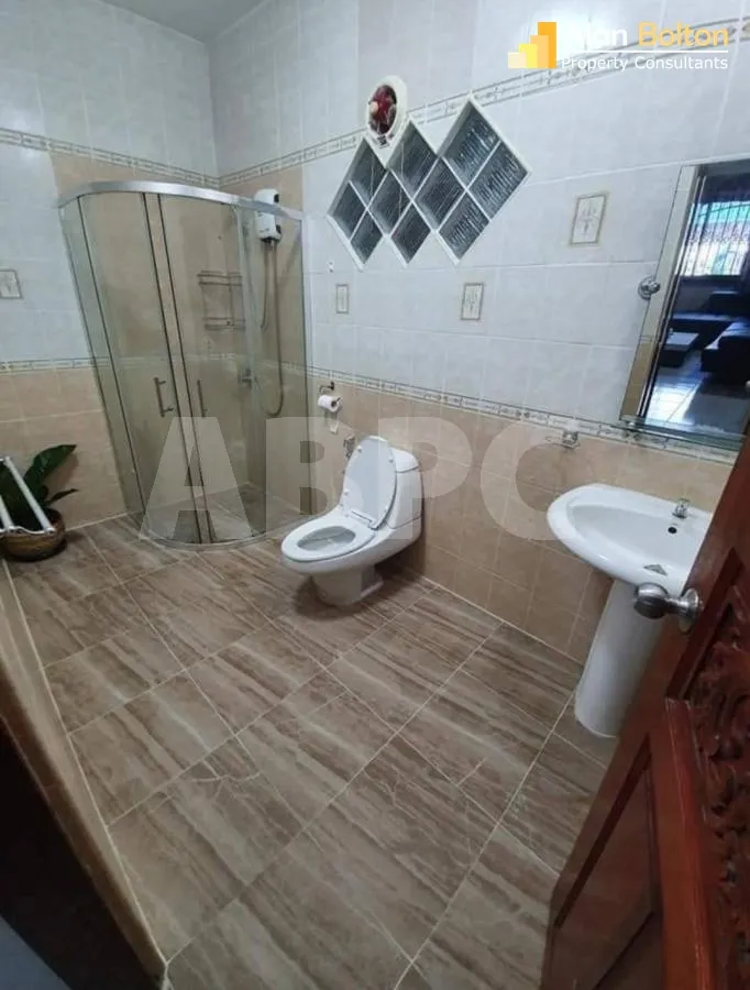 Cheap 3 Bedrooms House in Chatkaew Village East Pattaya photo 9