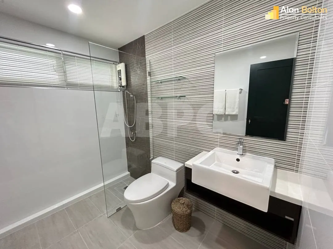 4 Bed 4 Bath in Jomtien ABPC0766 photo 12