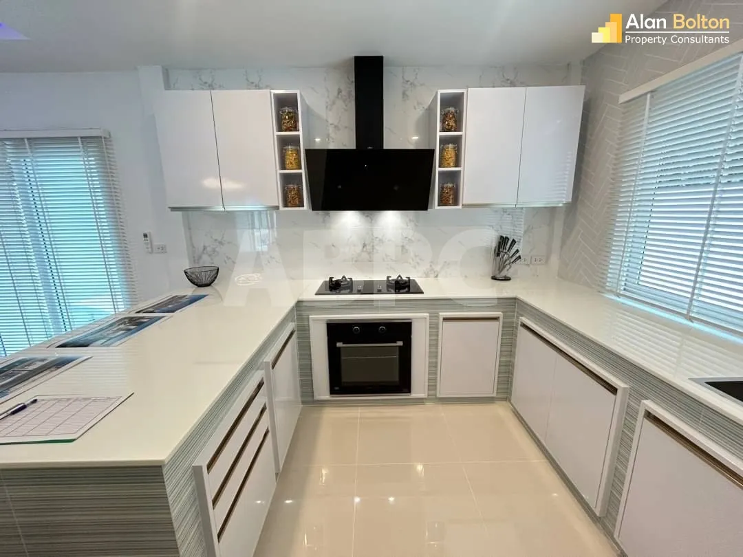 4 Bed 4 Bath in Jomtien ABPC0766 photo 8