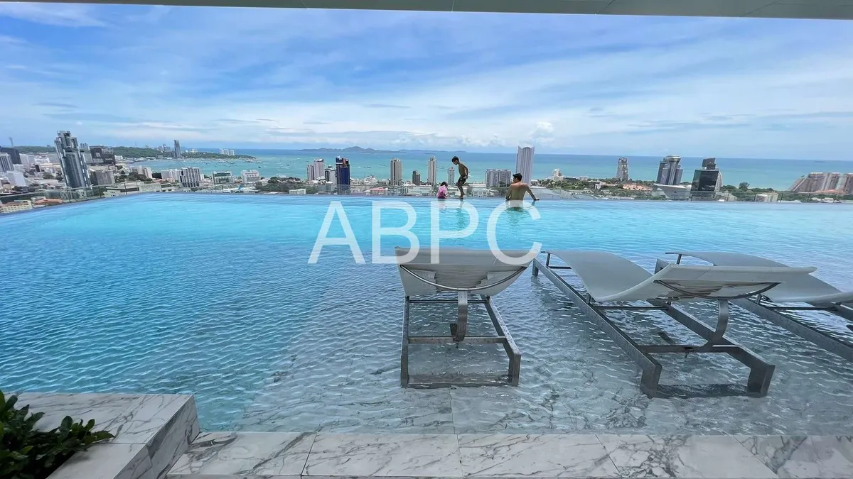1 Bed 1 Bath in North Pattaya - Once Pattaya Condominium photo 2