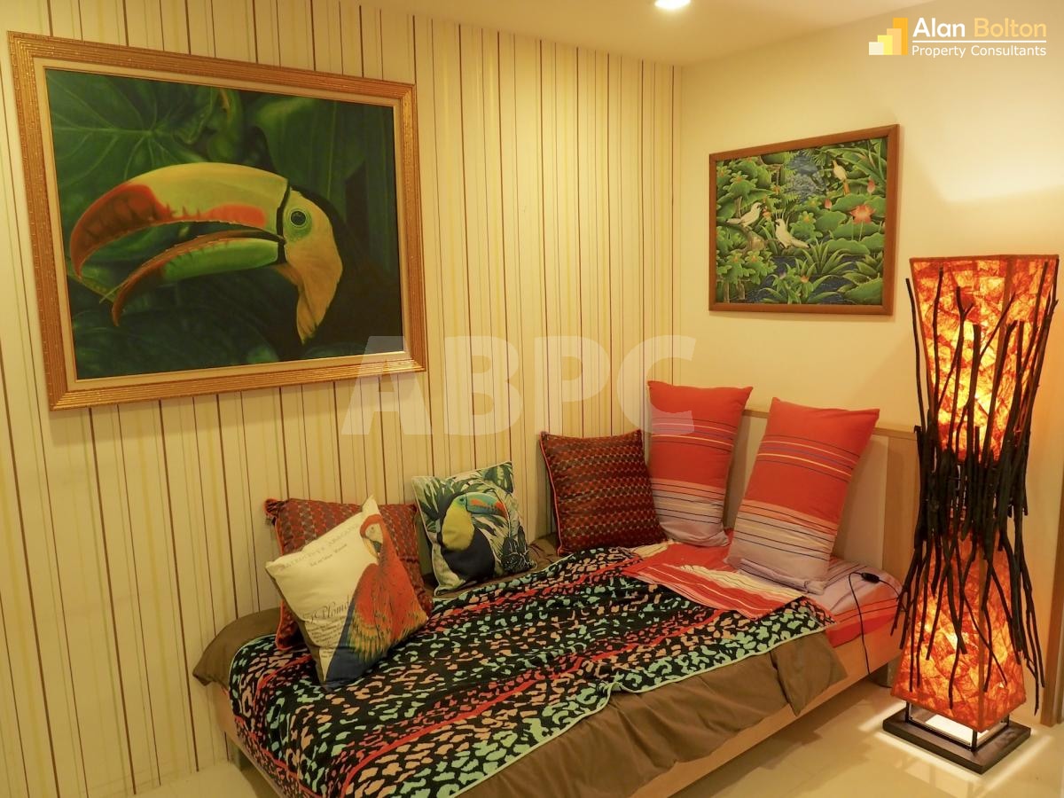 Beachfront Garden View 2 Bed - 2 Bath Condo in Wongamat photo 6