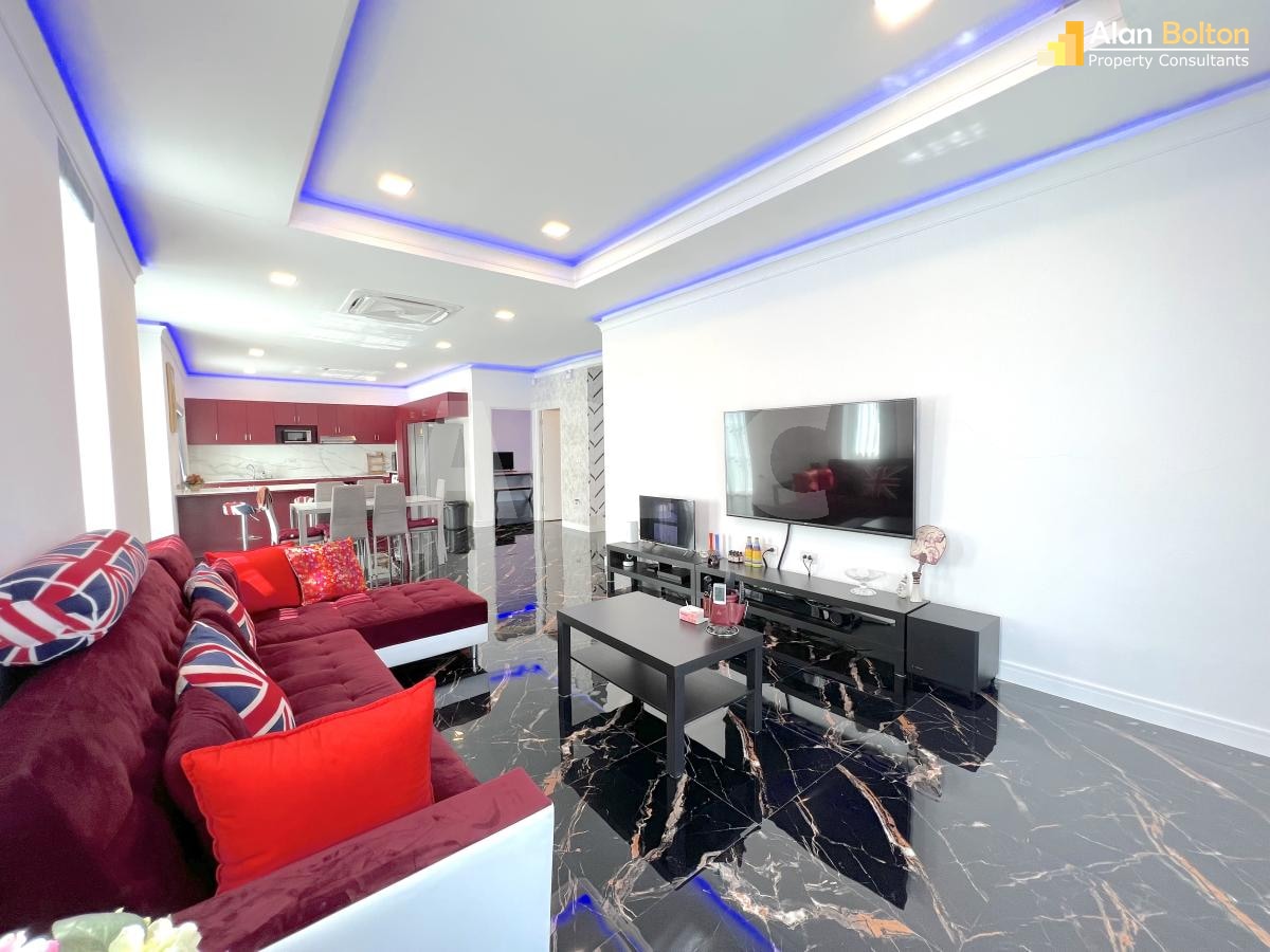 Luxury Modern 4 Bedroom 3 bathroom Pool Villa In East Pattaya photo 6