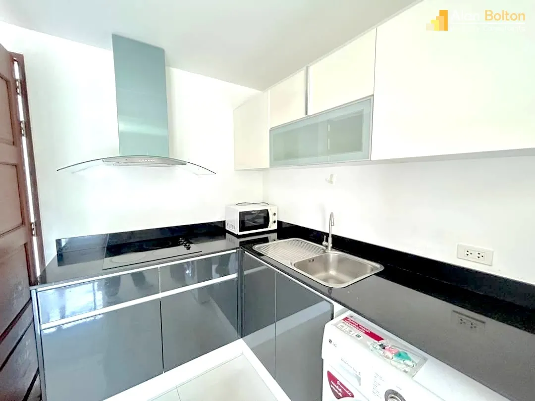 2 Bed 2 Bath in Pratumnak photo 7