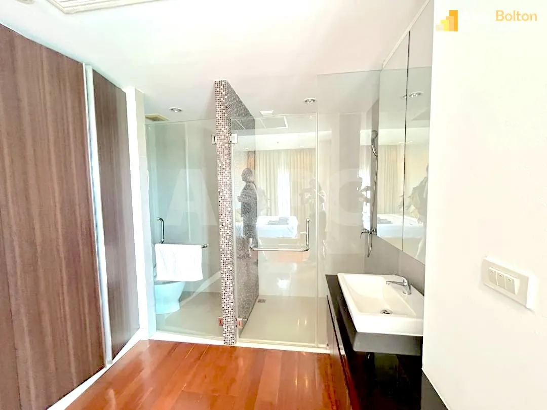 2 Bed 2 Bath in Pratumnak photo 9