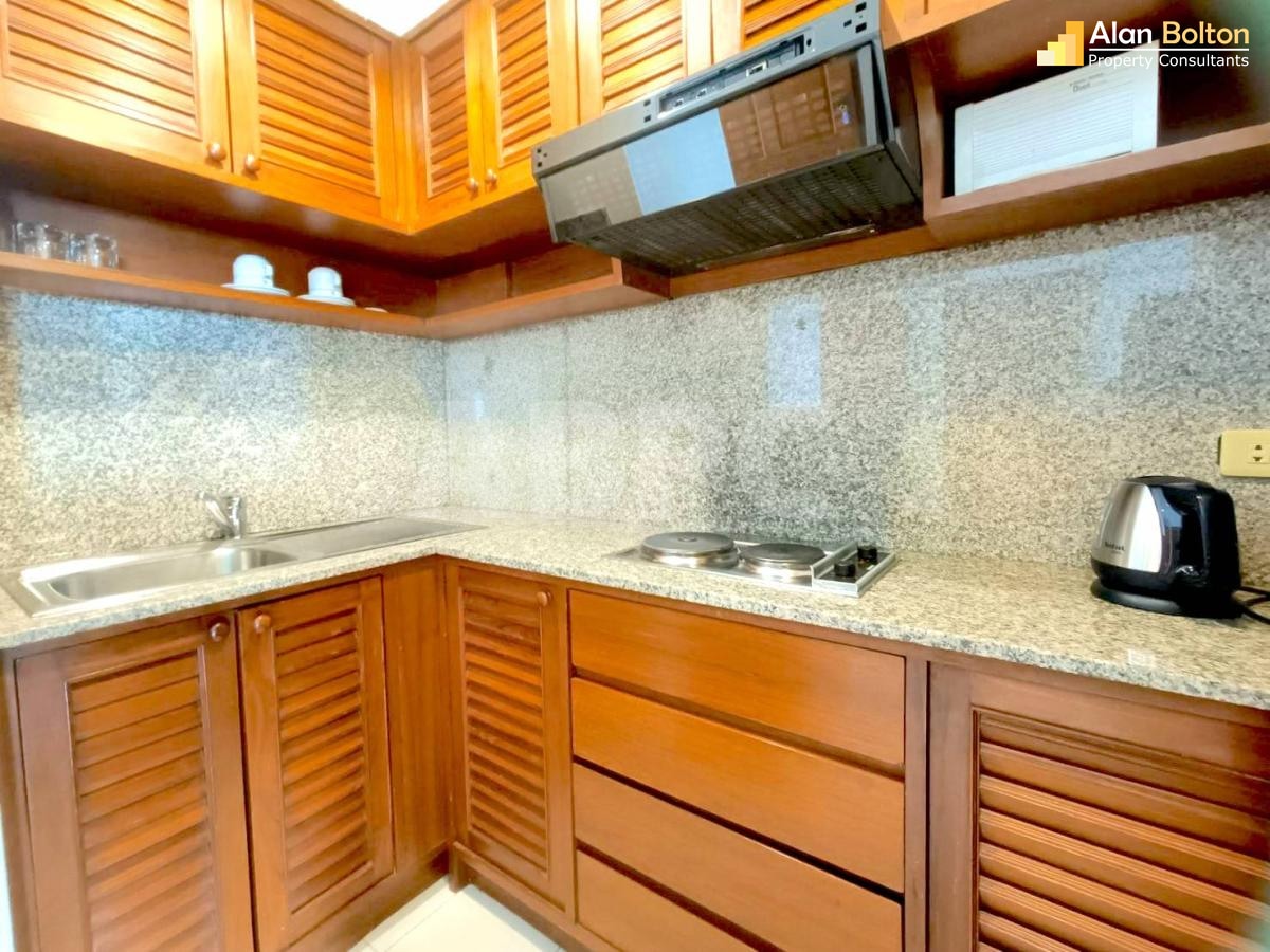 2 Bedroom 2 Bathroom Condo in Pratumnak photo 4