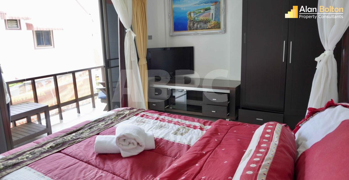 5 bedroom Townhouse in Pratumnak - Corib Village photo 7