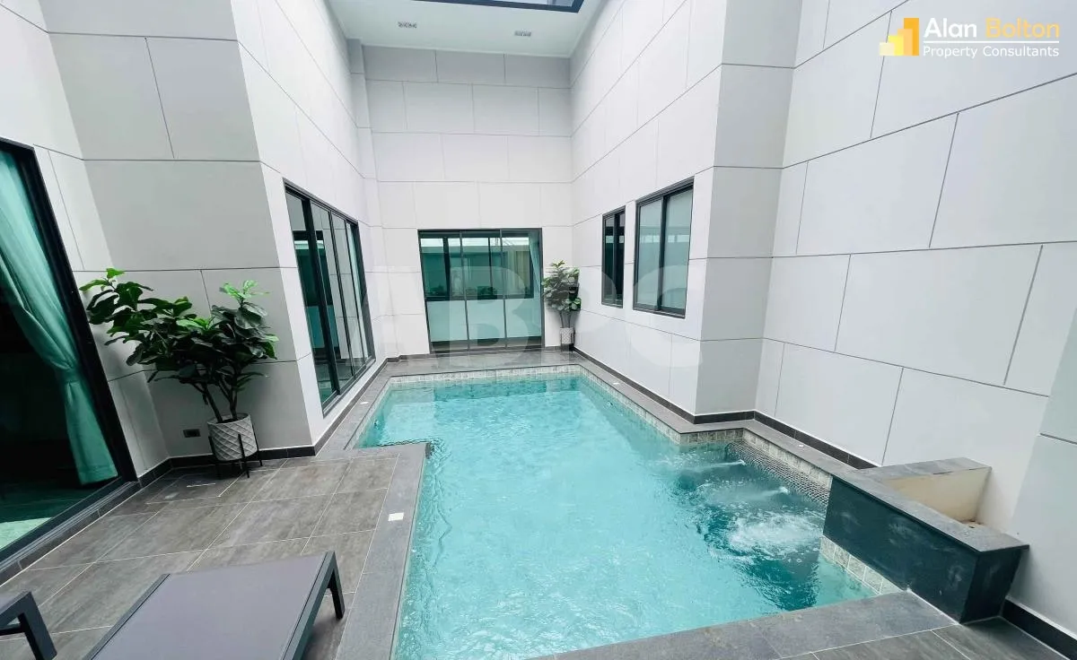 Luxury 3 Bedroom 4 Bathroom Pool Villa for Sale