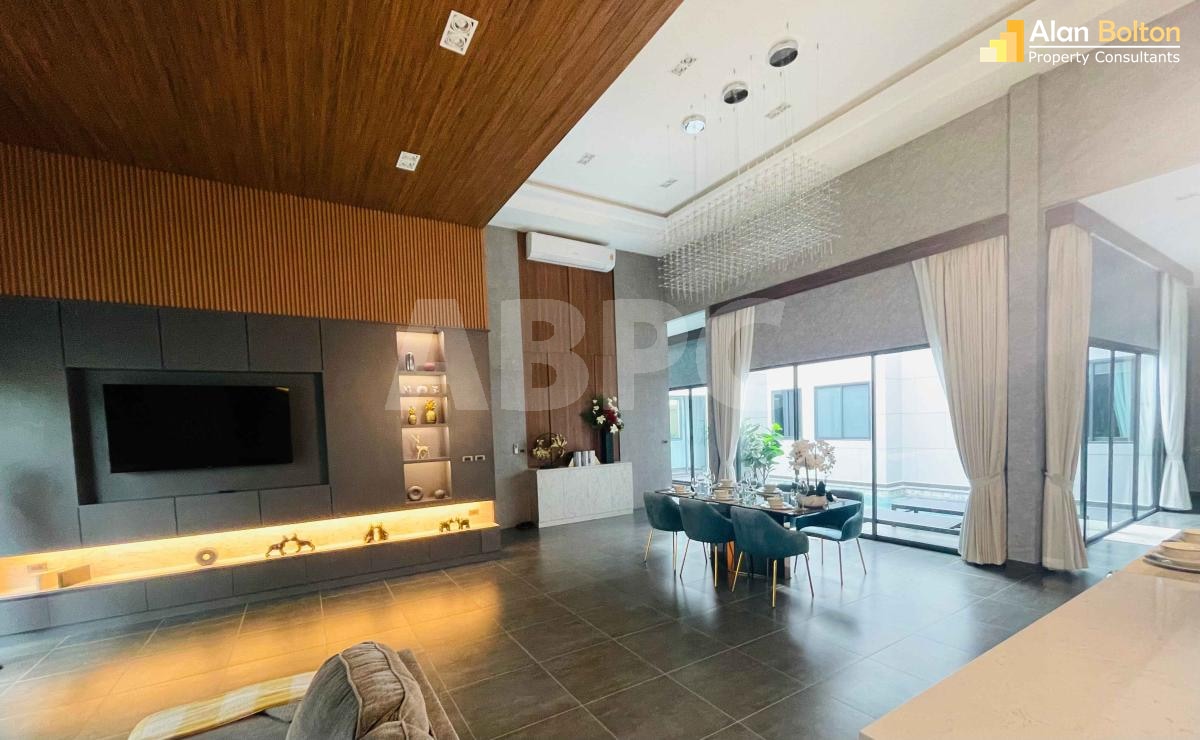 Luxury 3 Bedroom 4 Bathroom Pool Villa for Sale photo 11