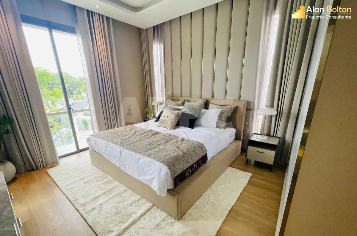 WOW Check out this 4 Bedroom Pool Villa For Sale photo 10