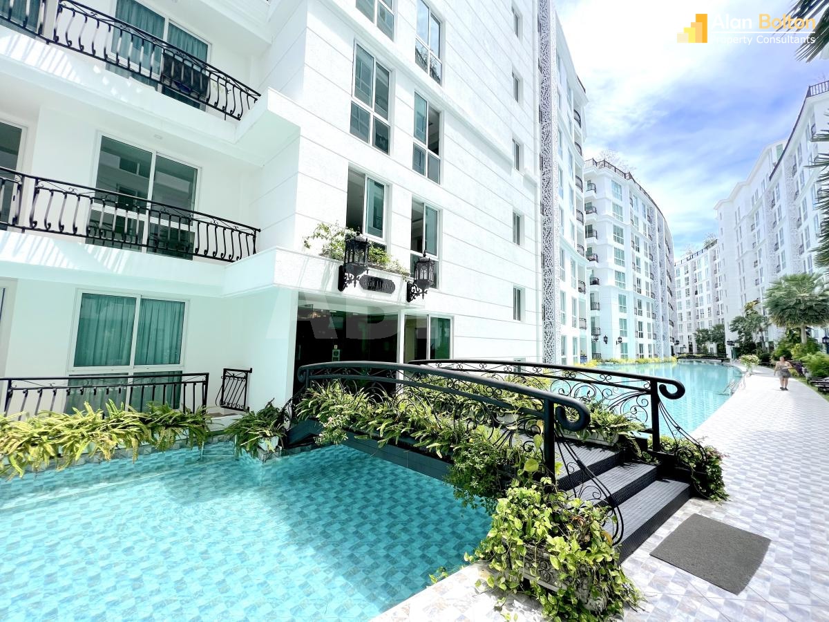 1 Bed 1 Bath Condo In South Pattaya photo 2
