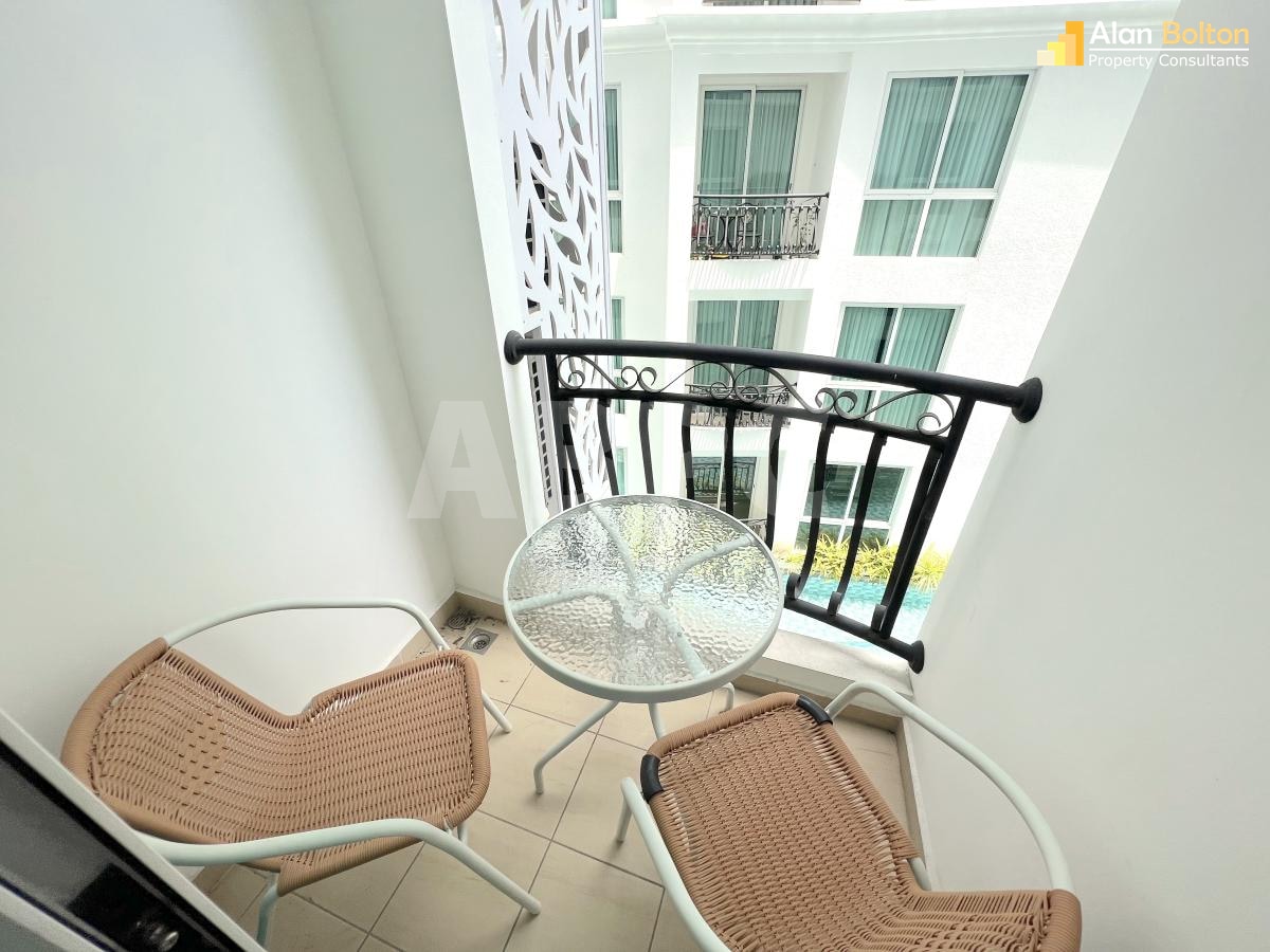 1 Bed 1 Bath Condo In South Pattaya photo 4