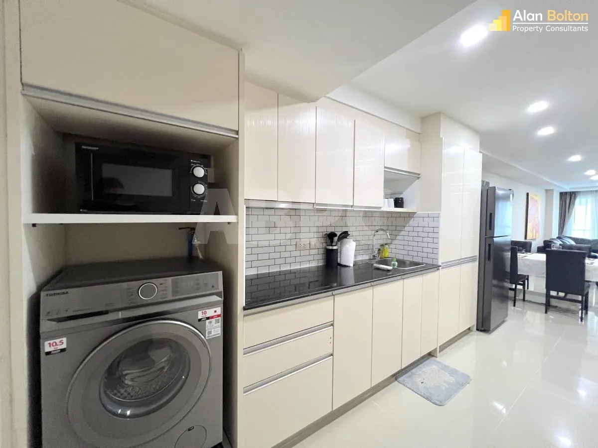 2 Bedrooms 2 Bathrooms in Pratumnak photo 13