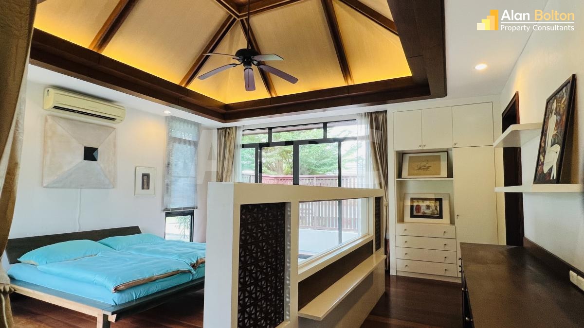 3 Bedroom House for Sale in East Pattaya photo 4
