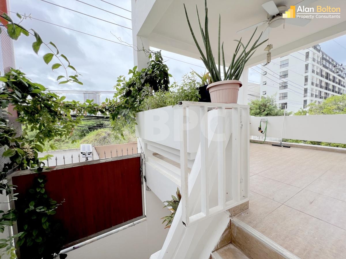 3 Bed 3 Bath Townhouse In Jomtien photo 33