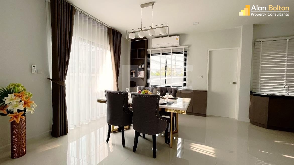 3 Bed 3 Bath House in East Pattaya photo 11