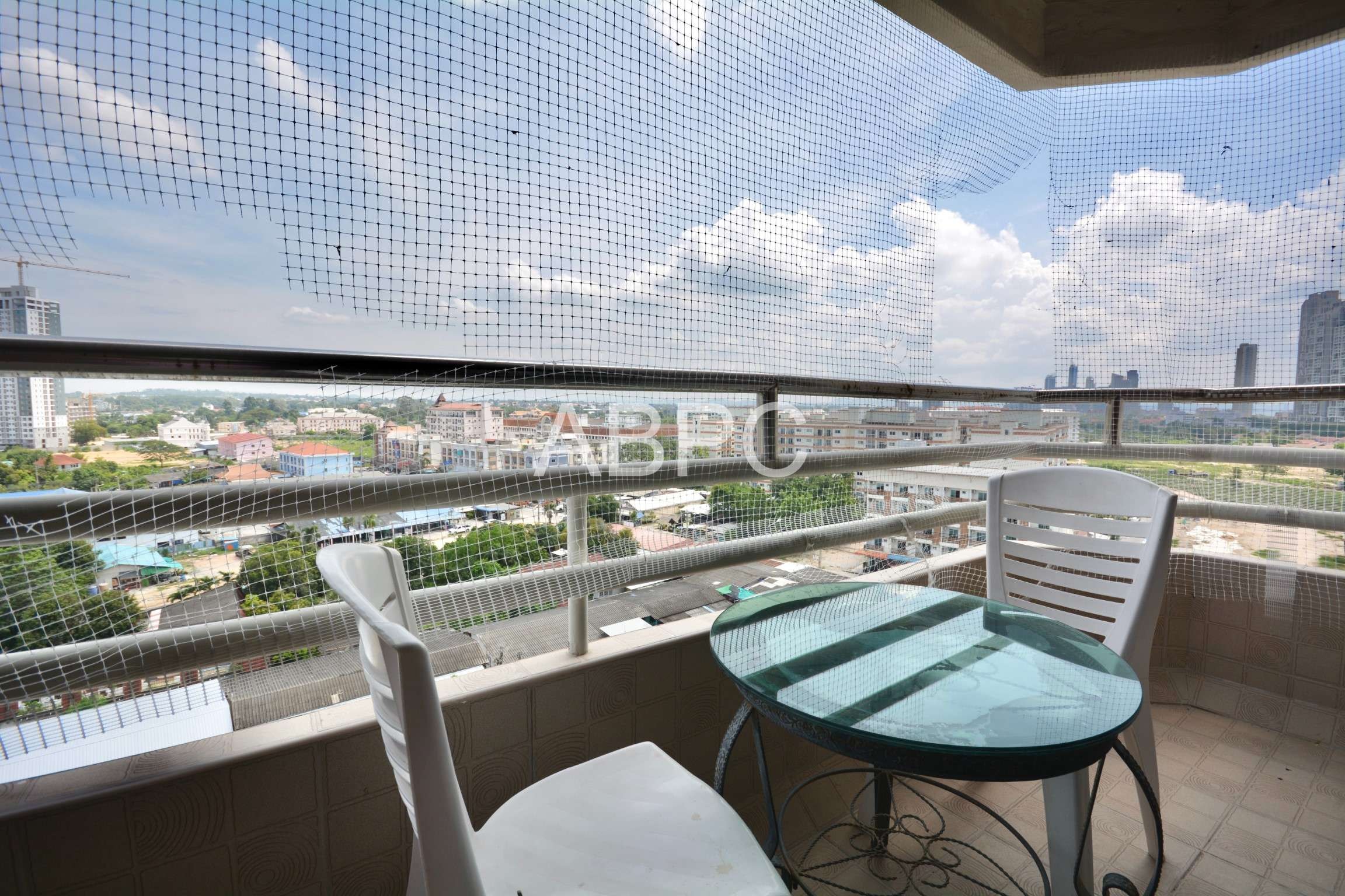 2 Bed 1 Bath Condo In Jomtien photo 10