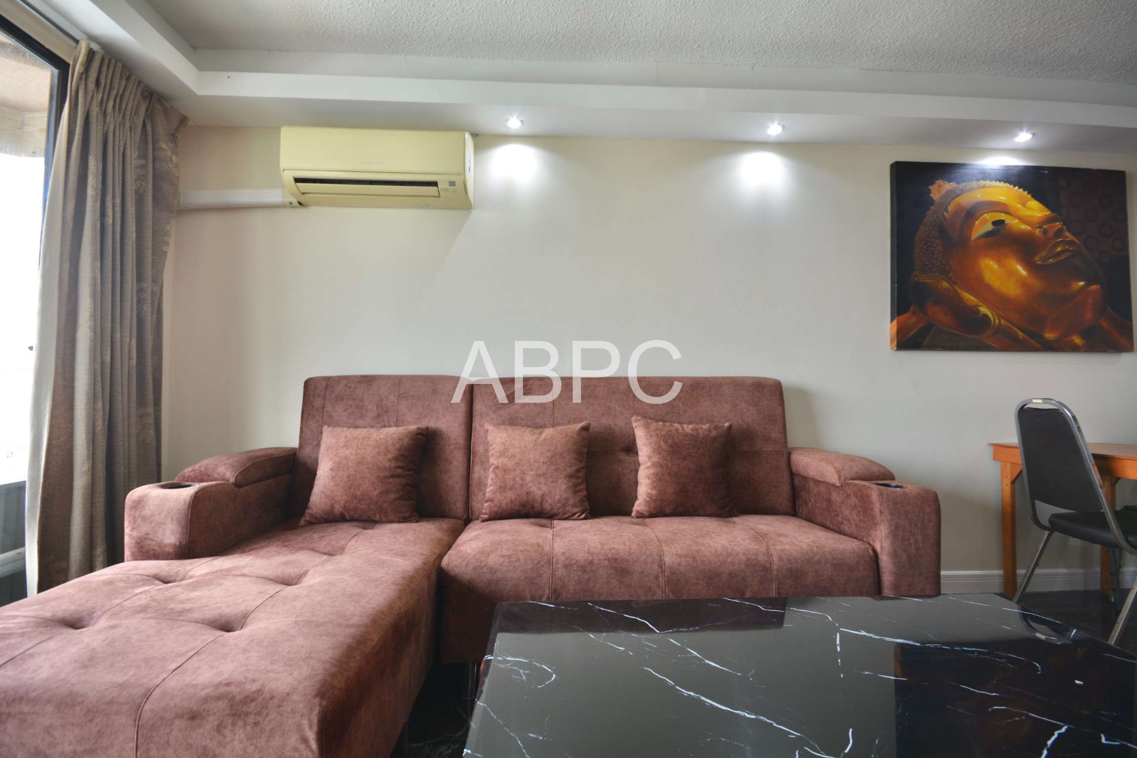 2 Bed 1 Bath Condo In Jomtien photo 4
