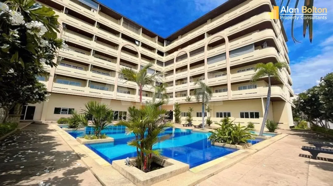 1 Bed 1 Bath in Cosy Beach, Pratumnak ABPC0975 photo 3