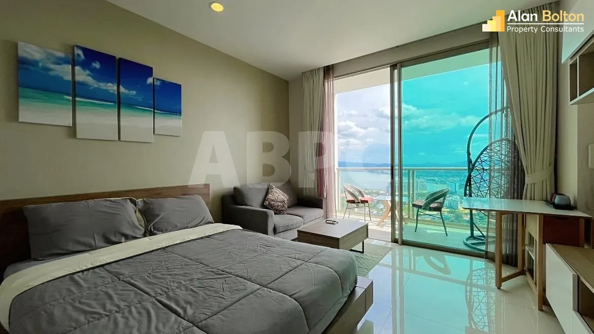Studio Bed 1 Bath in Wong Amat ABPC0984 photo 8