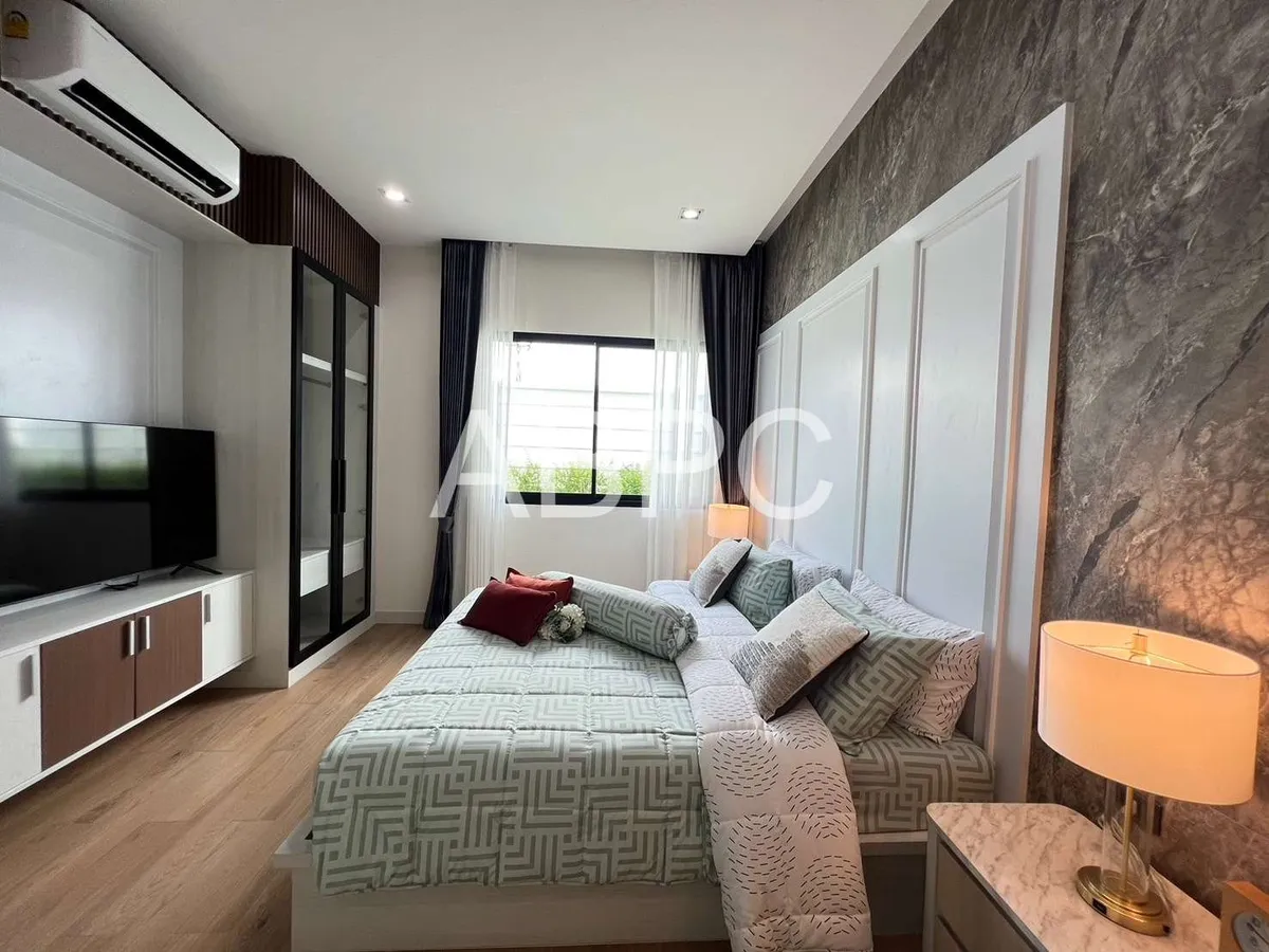 Pool Villa 3 Bedrooms 4 Bathroooms in Huay Yai photo 27