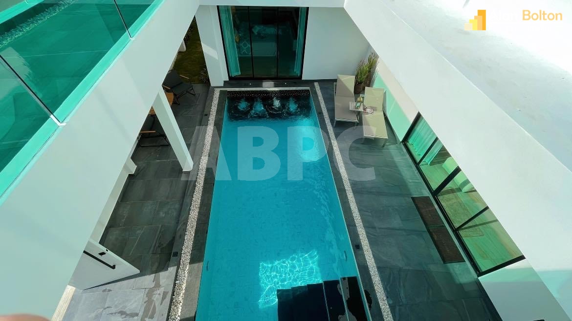 Pool Villa 3 Bedrooms 4 Bathroooms in Huay Yai photo 15