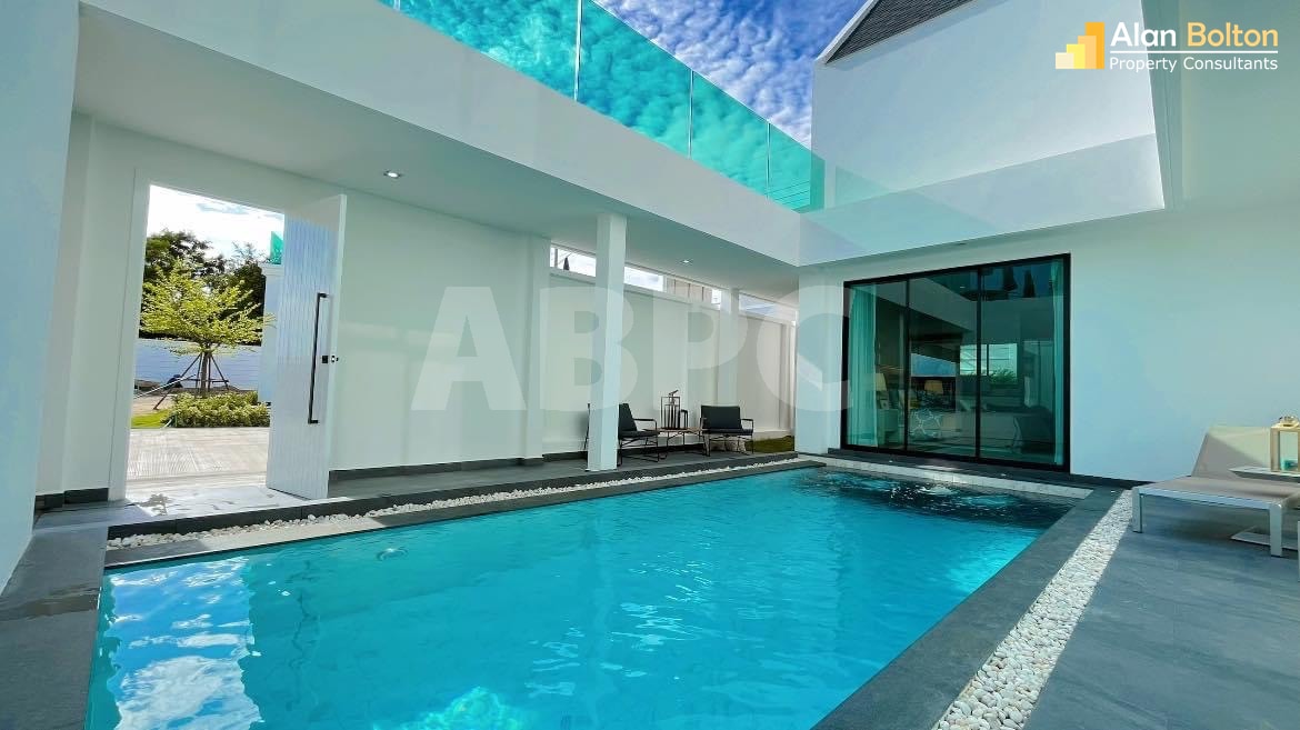 Pool Villa 3 Bedrooms 4 Bathroooms in Huay Yai photo 18