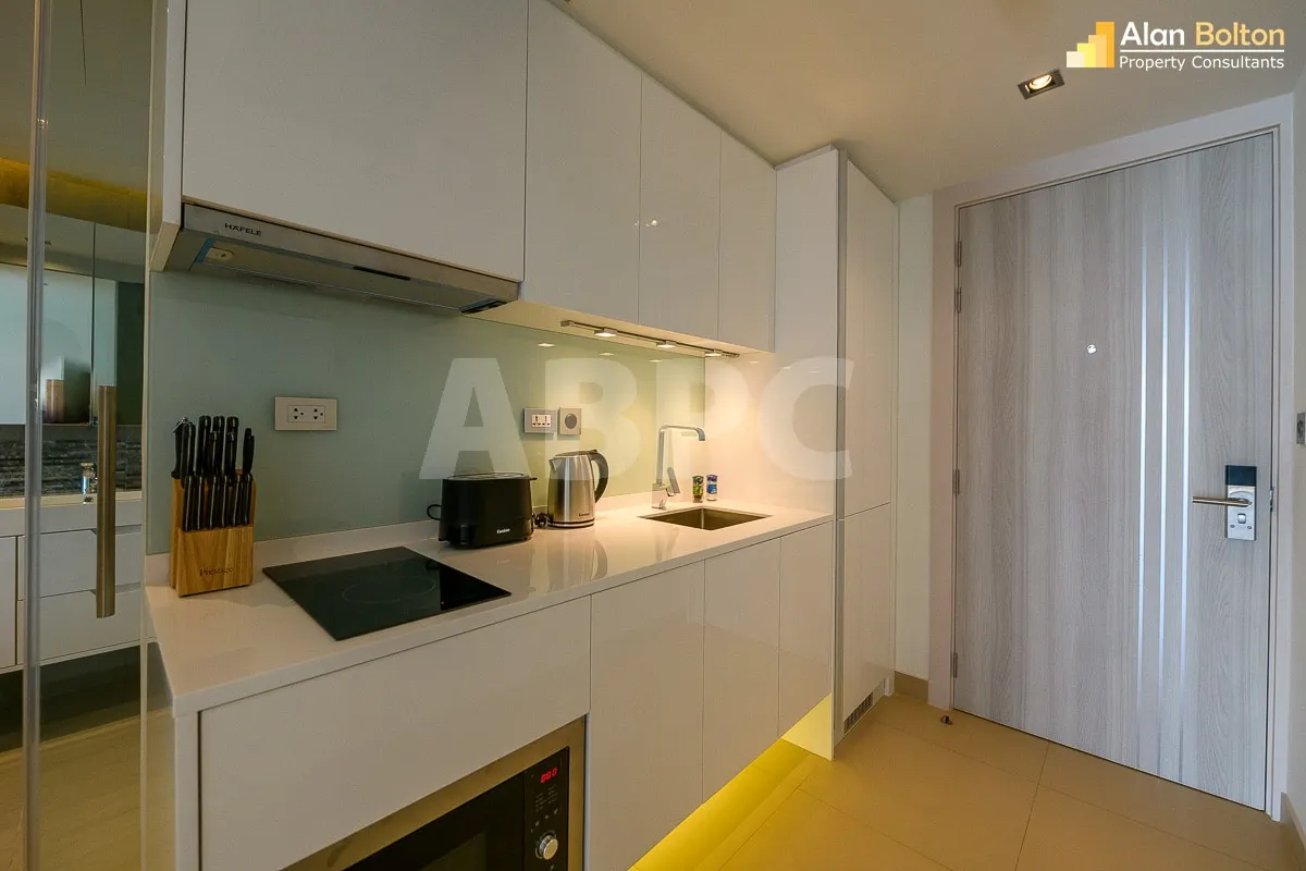 Front Facing Ocean View 1 Bed 1 Bath Condo In Pratumnak photo 9