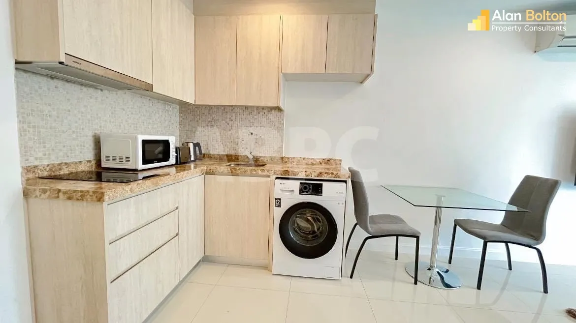 1 Bed 1 Bath in Pratumnak ABPC0997 photo 2