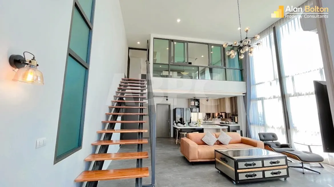Duplex 2 Floor 2 Bedroom 3 Bathroom  in East Pattaya