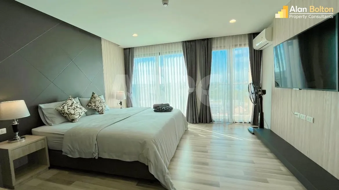 Duplex 2 Floor 2 Bedroom 3 Bathroom in East Pattaya photo 18