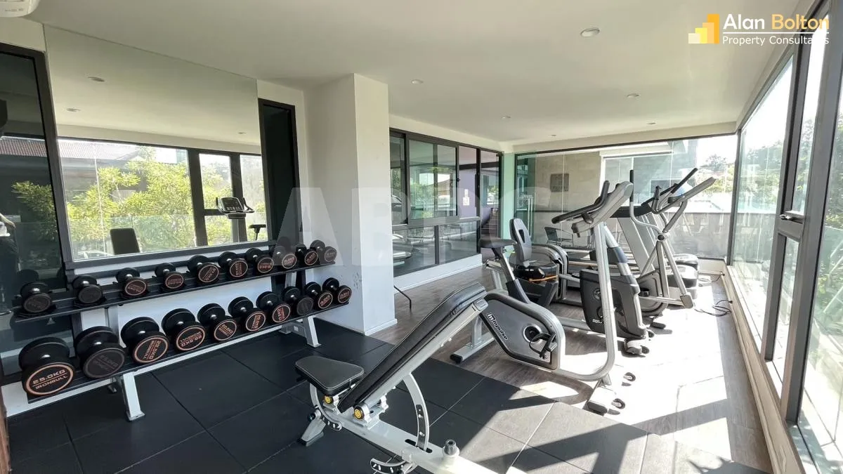 Duplex 2 Floor 2 Bedroom 3 Bathroom in East Pattaya photo 10