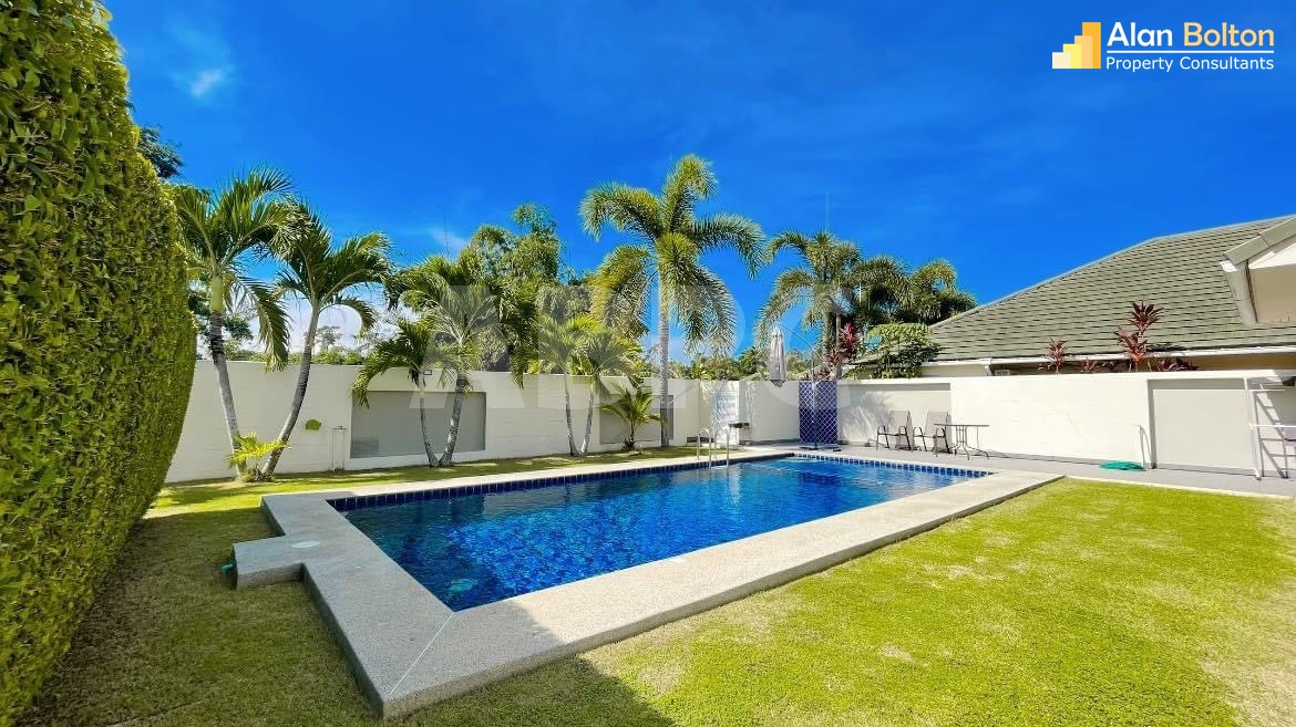 4 Bed 5 Bath in East Pattaya ABPC1013 photo 10