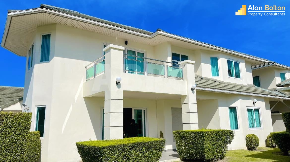 4 Bed 5 Bath in East Pattaya ABPC1013 photo 9