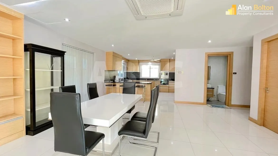 4 Bed 5 Bath in East Pattaya ABPC1013 photo 15