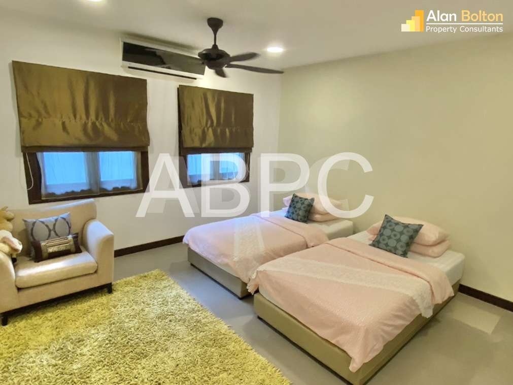 3 Bed 3 Bath House in Huay Yai photo 8