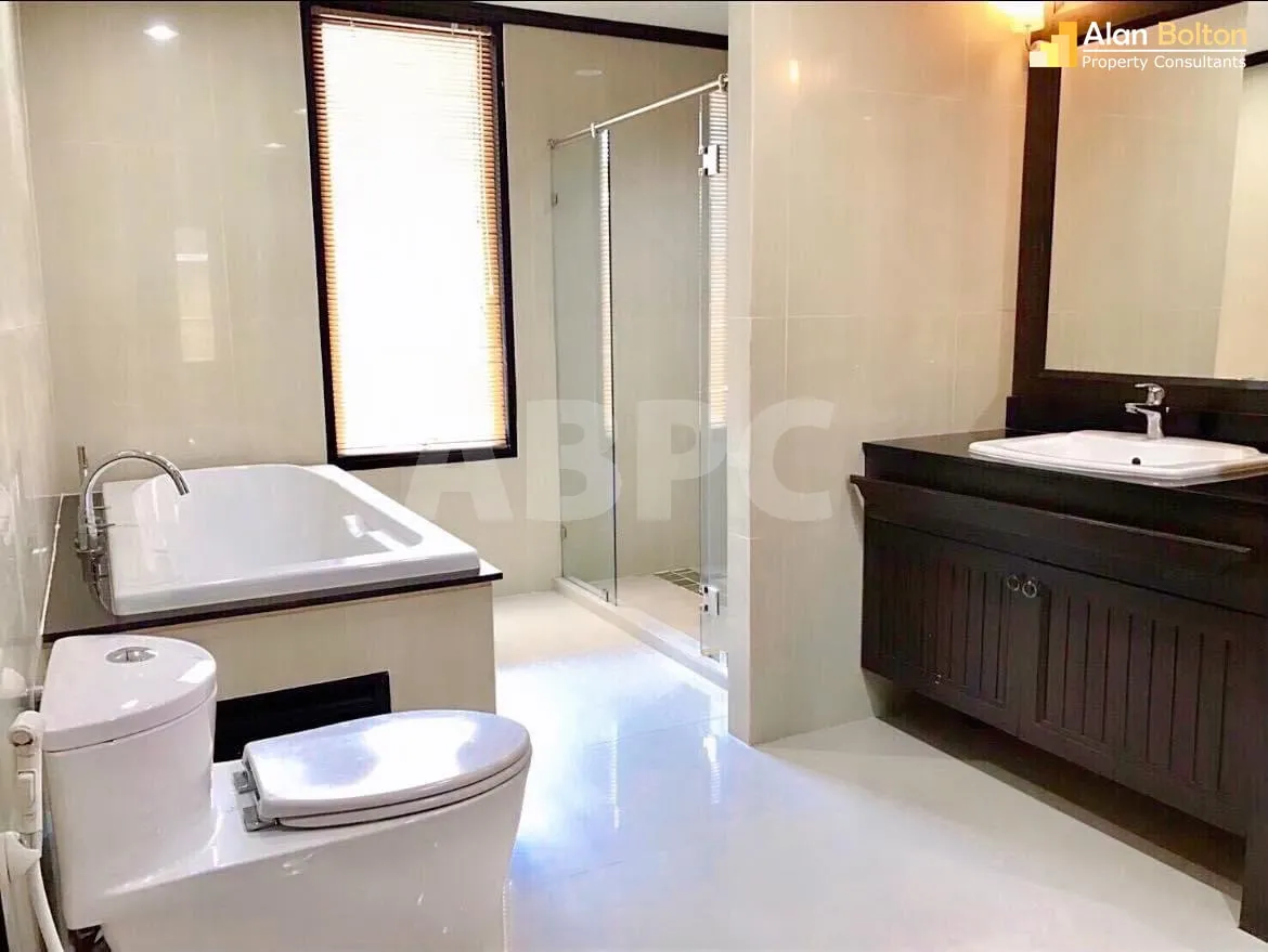 1 Bed 2 Bath in Central Pattaya ABPC1031 photo 4