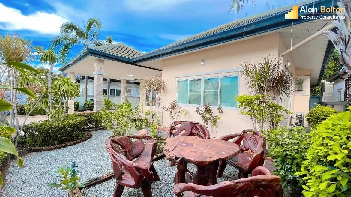 3 Bed 2 Bath in East Pattaya ABPC1032 photo 3