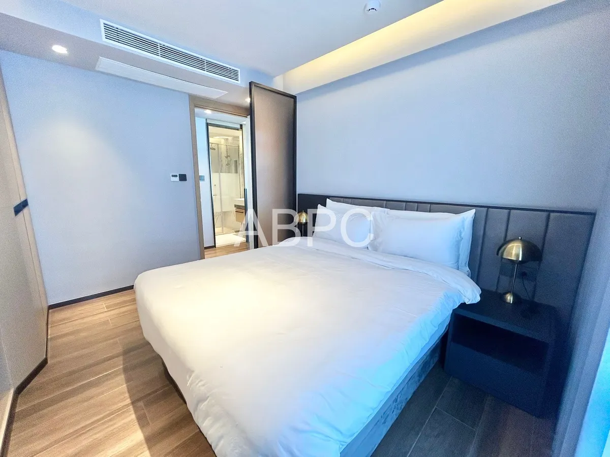 Brand New 2 Bed Condo in Pratumnak For Rent photo 2