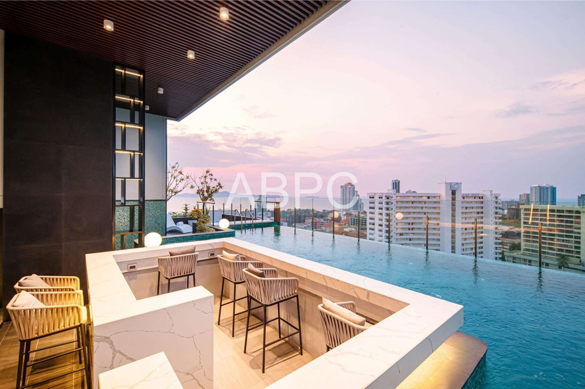 Brand New 2 Bed Condo in Pratumnak For Rent photo 12