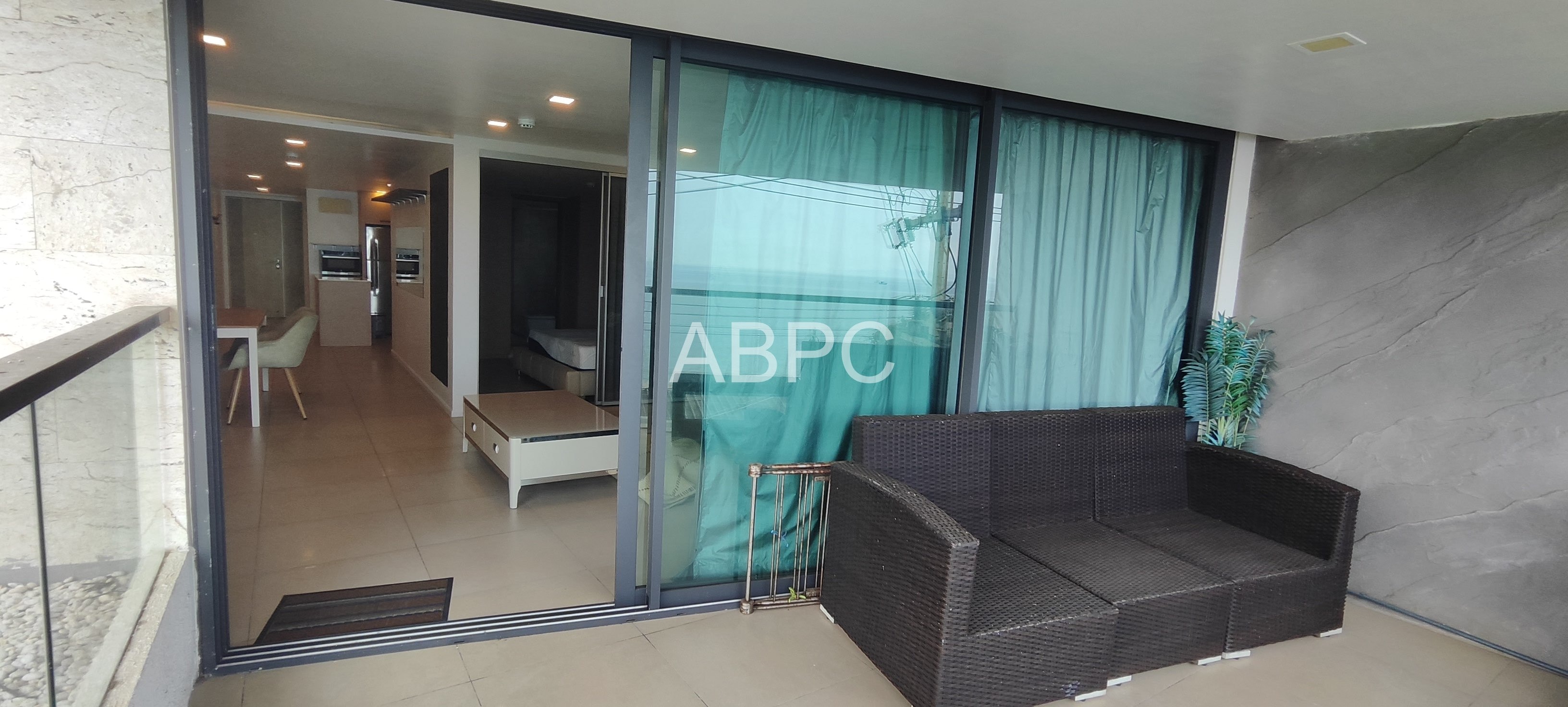 Sea View 2 Bedroom Condo For Sale In Na Jomtien photo 5