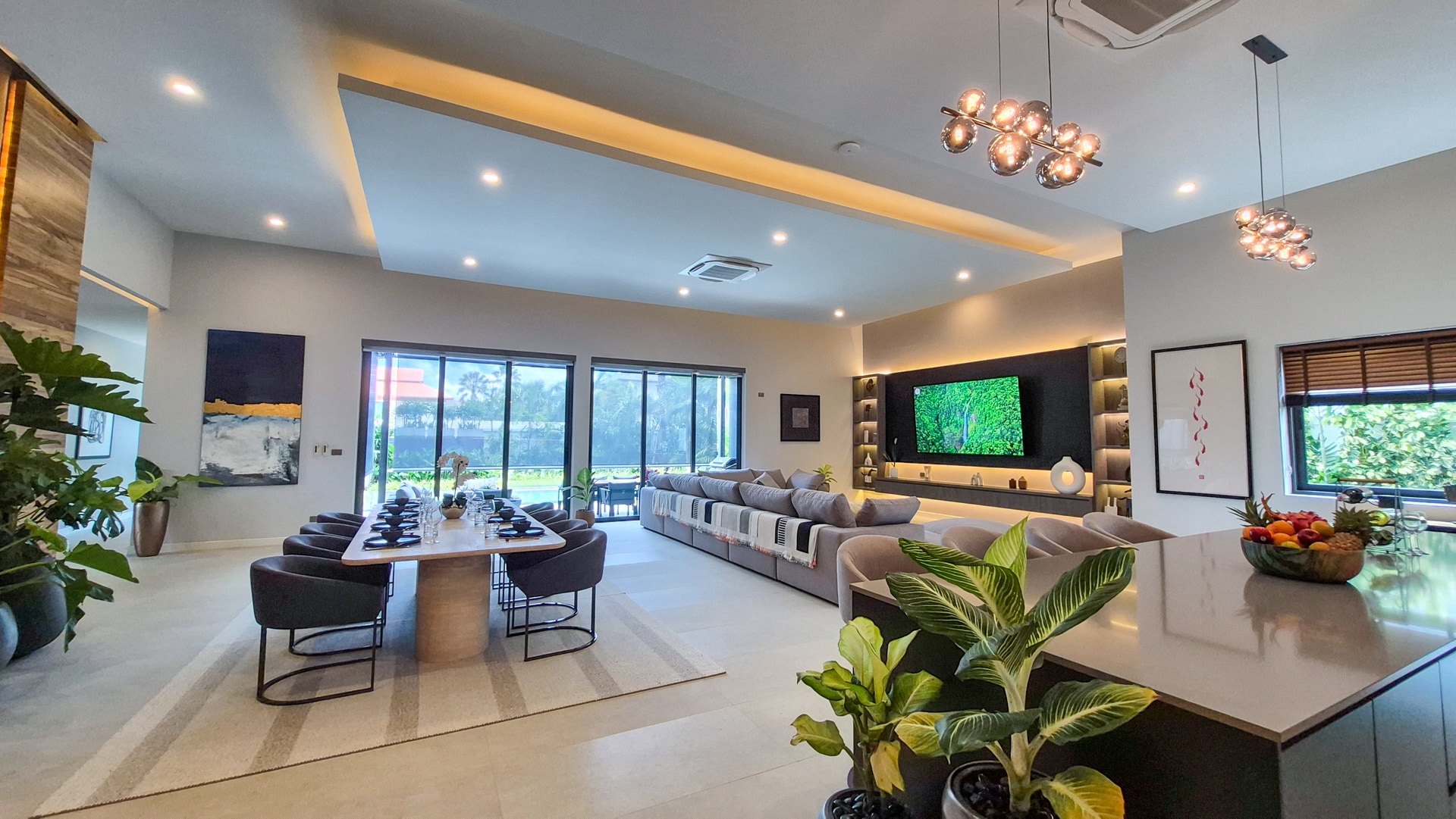 Brand-New Luxury Private Pool Villa for Sale in East Pattaya photo 28