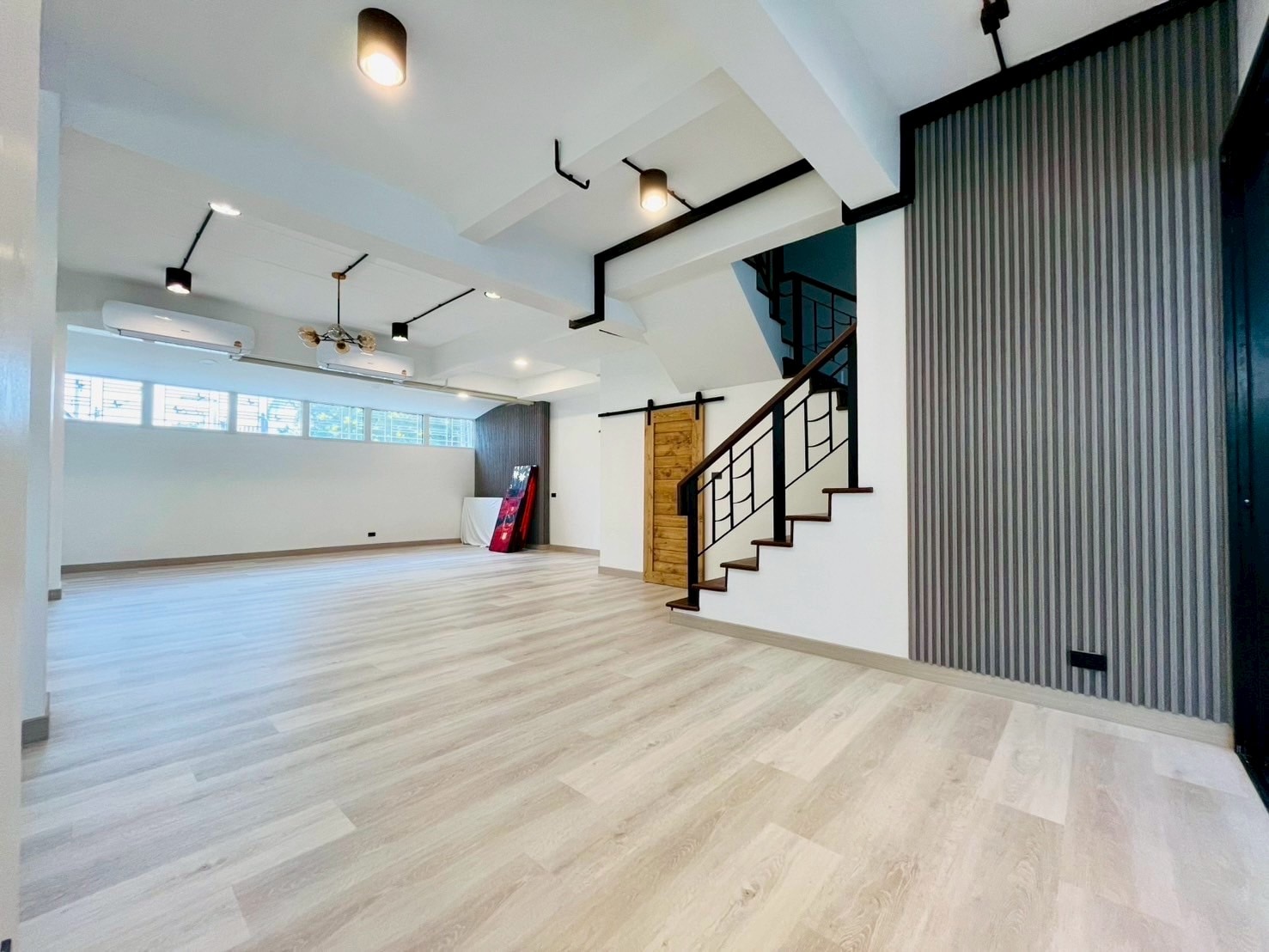 Town Home For Sale in Central Pattaya photo 24