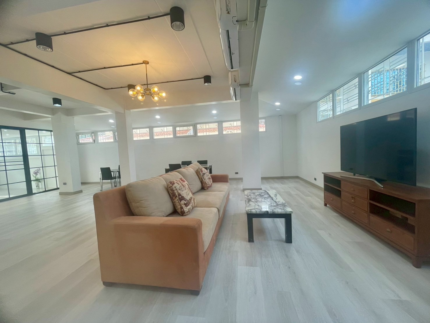 Town Home For Sale in Central Pattaya photo 31