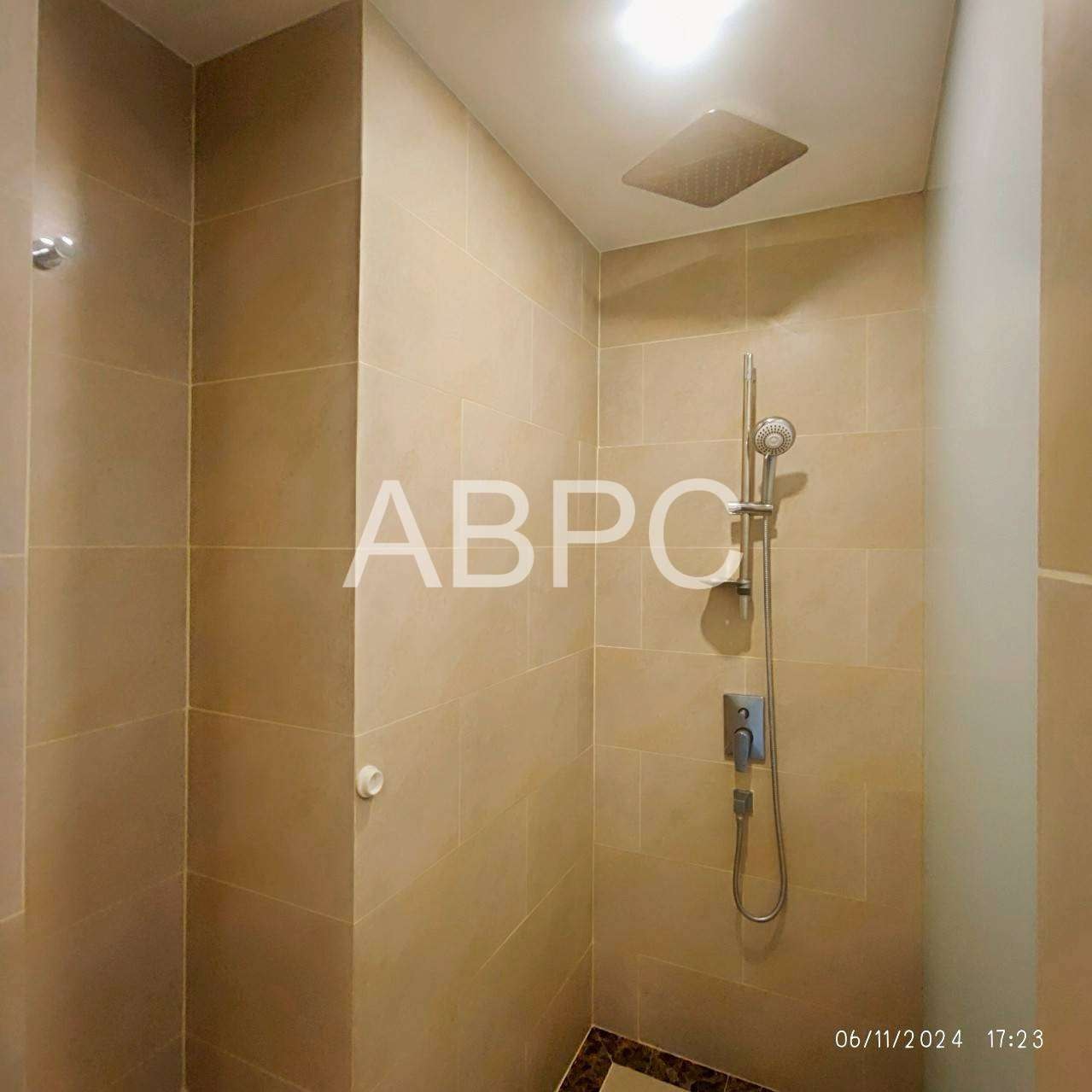 One Bedroom Condo For Rent In Najomtien photo 2