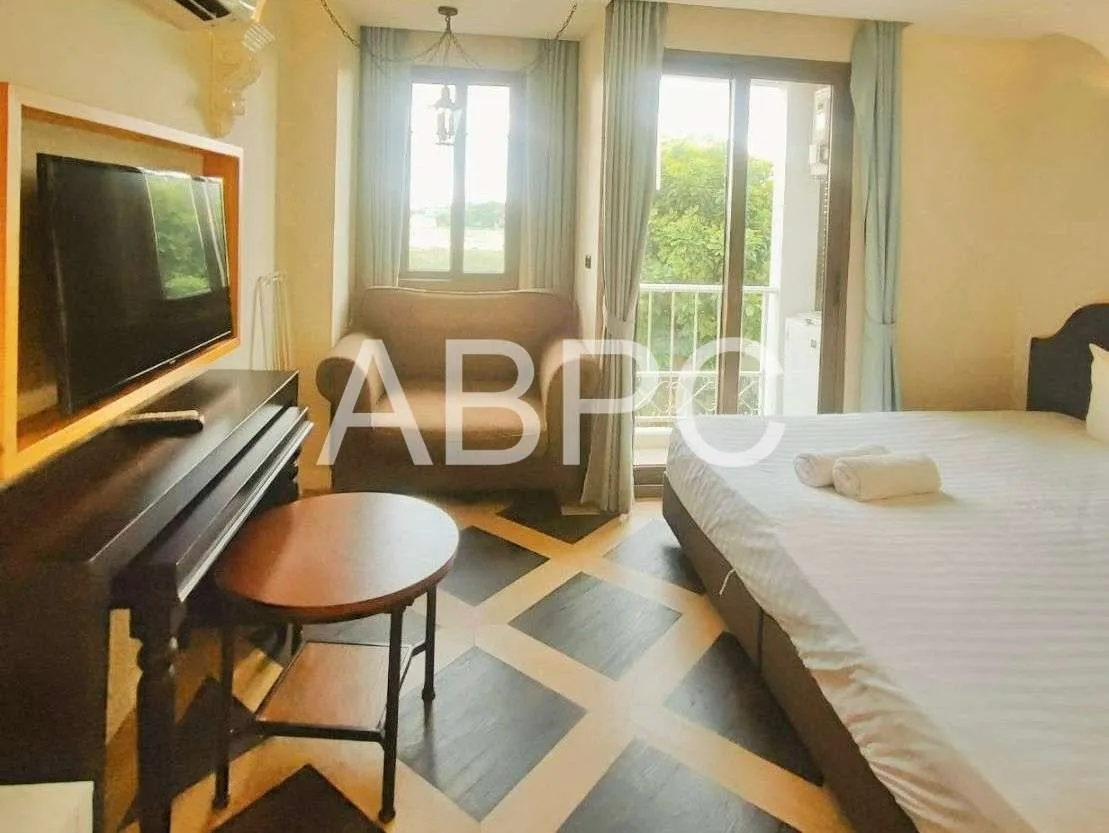 Studio Condo For rent