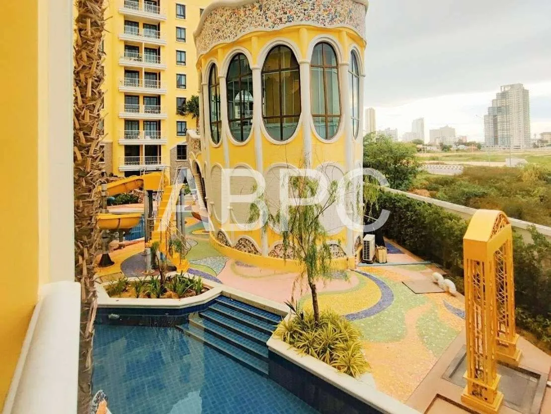 Studio Condo For rent photo 8