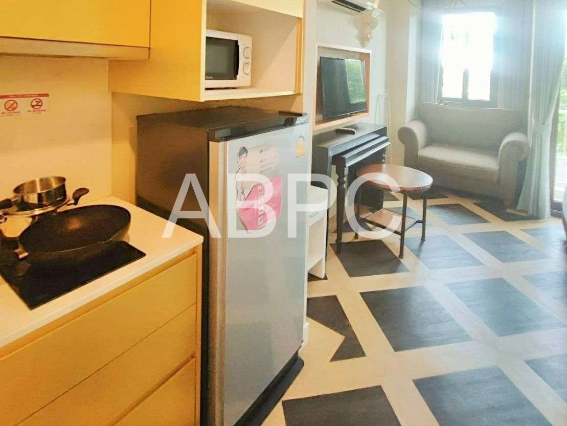 Studio Condo For rent photo 7