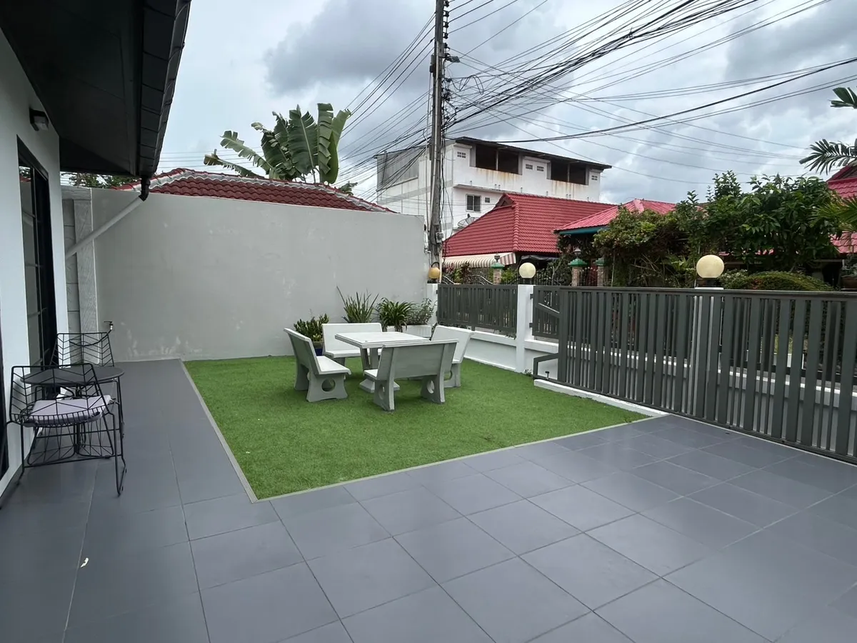3 Bedroom House For Rent In East Pattaya photo 12