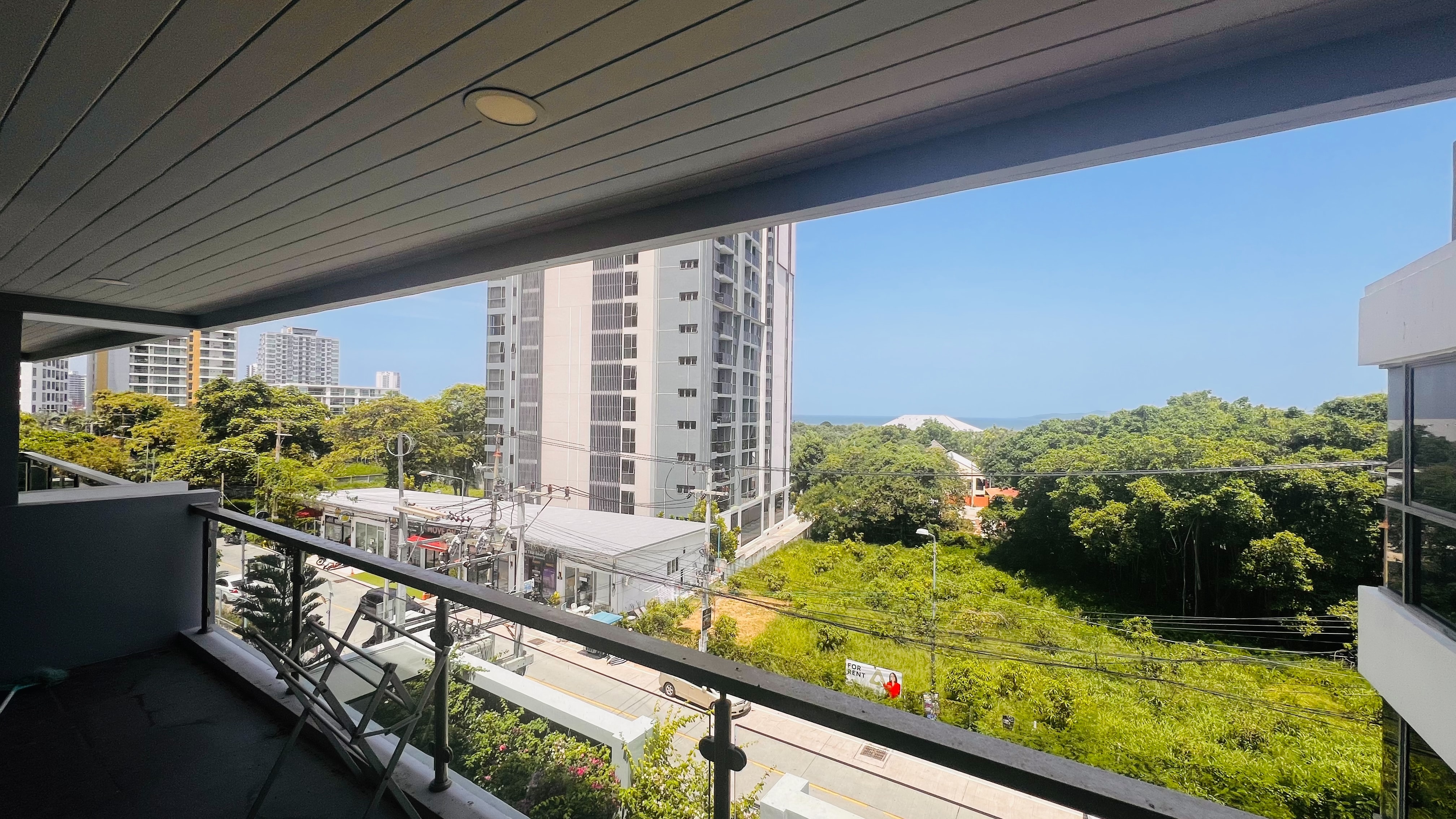 Decent Seaview 2 bedrooms 2 Bathrooms for Rent in Pratumnak photo 11